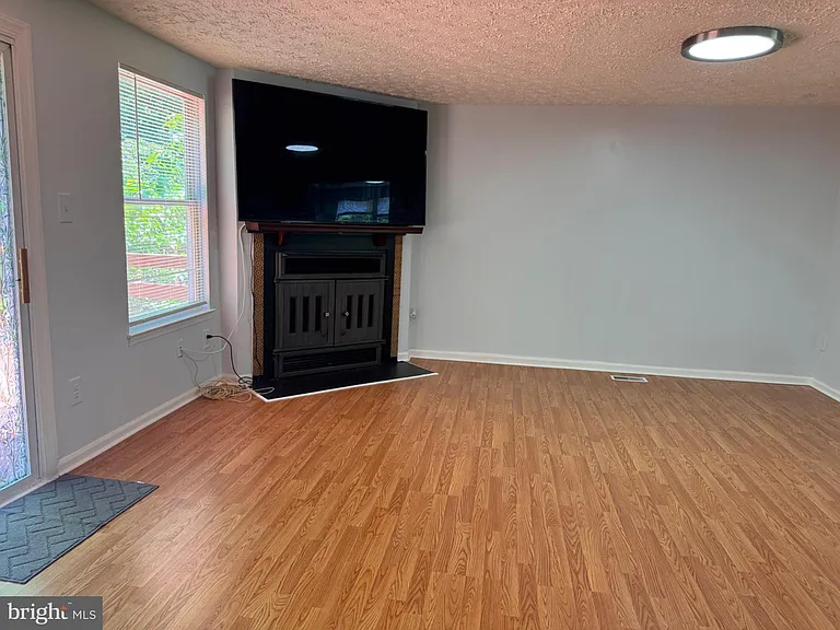 6917 Villa Del Rey Ct — Photo 7