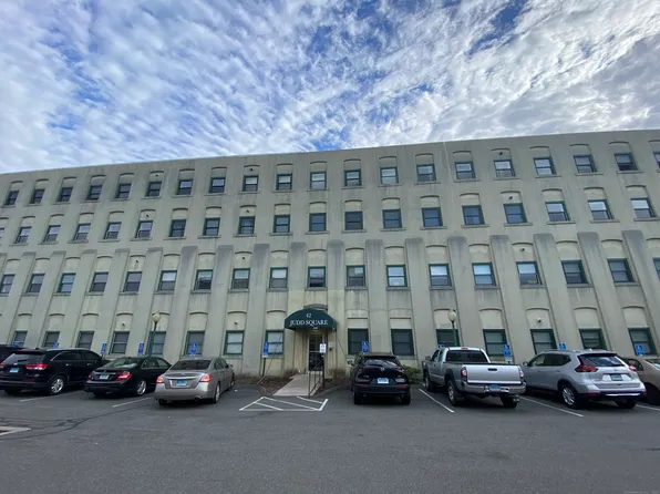 210 Judd Square #210, Wallingford, CT 06492