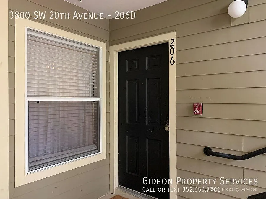 Building Photo - 3800 SW 20th Ave #206D