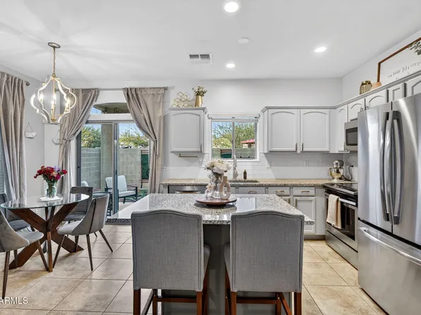 2725 E MINE CREEK Road #1135, Phoenix, AZ 85024