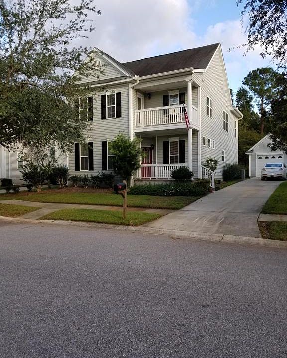 1st image of 48 Creek Bend Dr