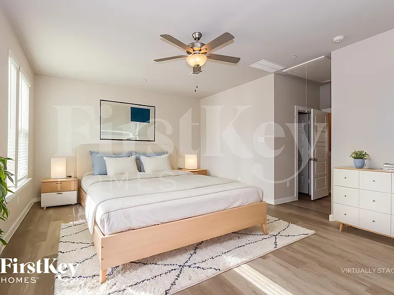 18342 W Centro Cir — Photo 12