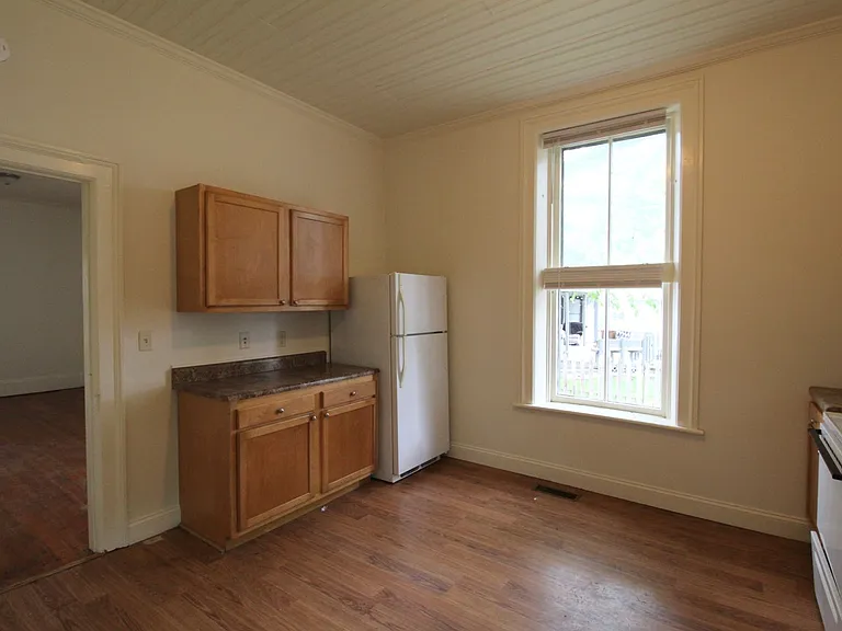 330 N High St #101 — Photo 16