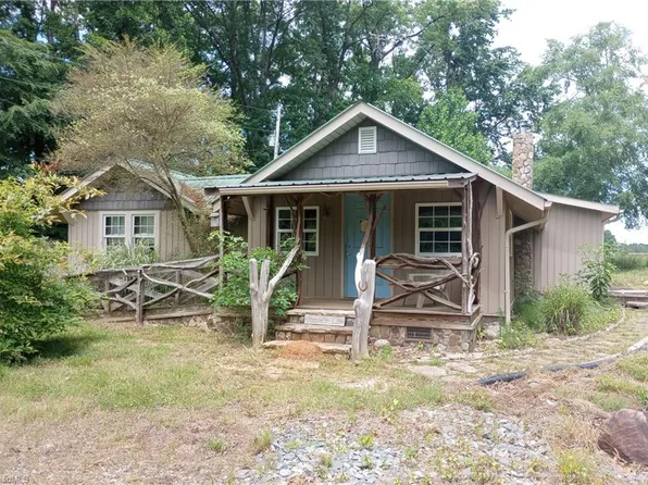 6748 Bells Grove Rd, Denton, NC 27239