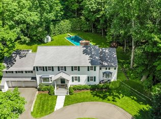 107 Inwood Rd, Darien, CT 06820