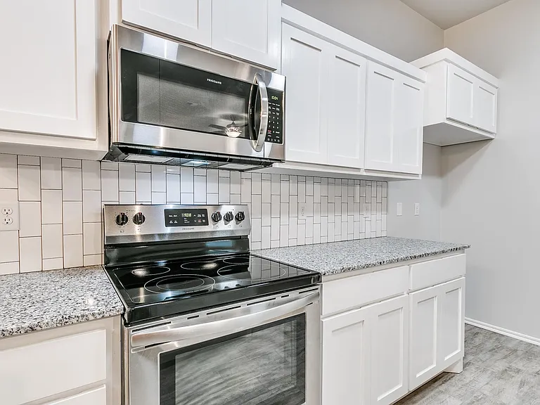 826 Chase Way — Photo 14