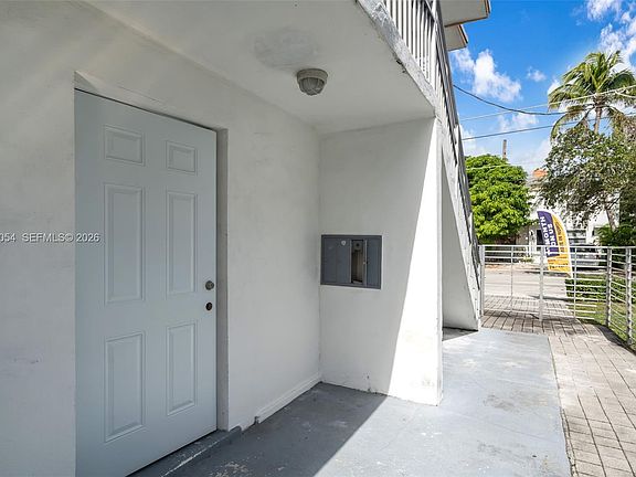 3rd image of 560 NE 63rd St