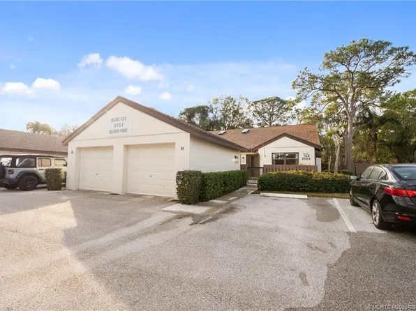 2054 SW Silver Pine Way APT 123H, Palm City, FL 34990
