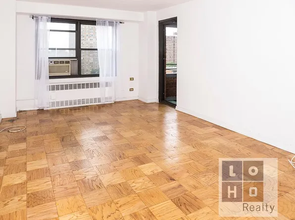 266 East Broadway image 1 of 7