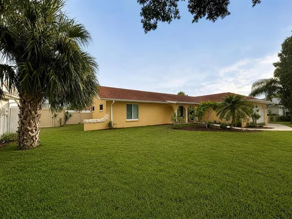 6007 9TH AVE W, BRADENTON, FL 34209
