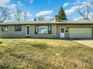301 Galarno St, Bay City, MI 48708