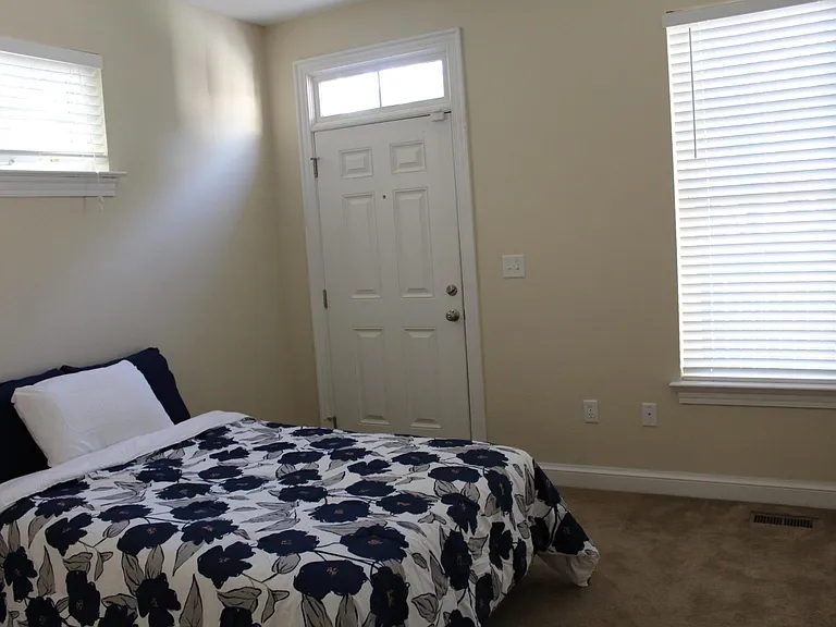 515 Virginia Ave — Photo 31