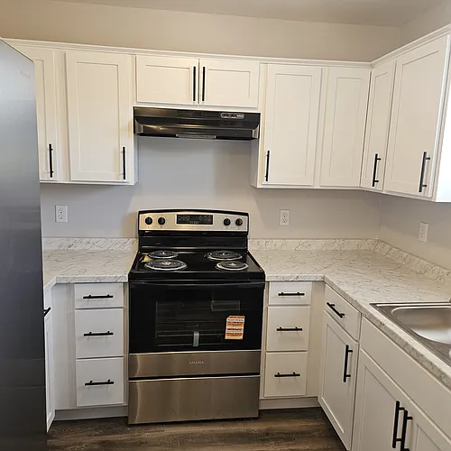 111 Woodberry St #L & R Photo 1