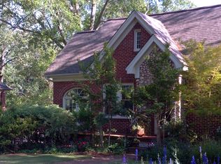 390 Hampton Ct, Athens, GA 30605