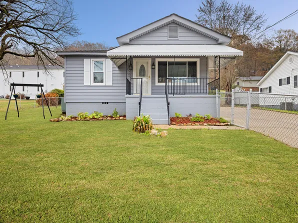 405 Andrews St, Rossville, GA 30741