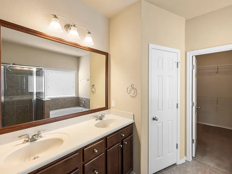 25839 Big Bluestem — Photo 29