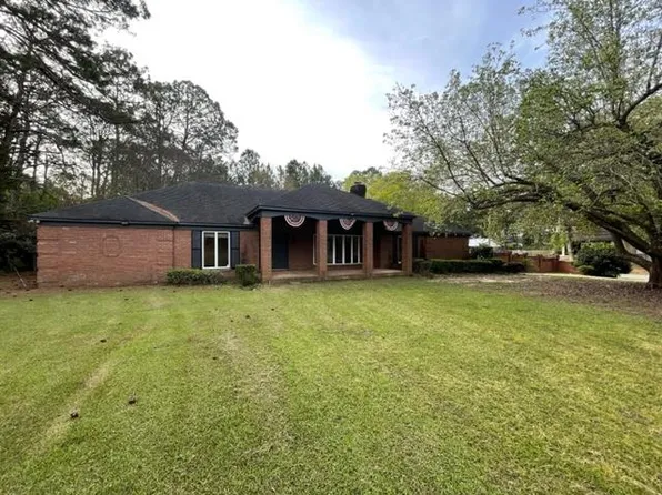 731 5th Ave, Eastman, GA 31023