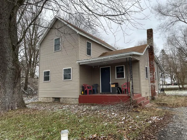 501 Water St, Union Mills, IN 46382