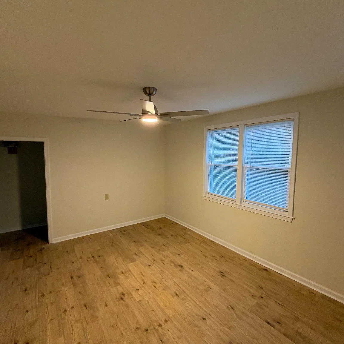 2 bed, 1.0 bath, 775 sqft, $2,250 — Photo 3