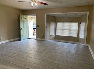 5335 Attleboro St, Jacksonville, FL 32205