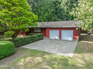 820 SW Darcy Ave, Siletz, OR 97380