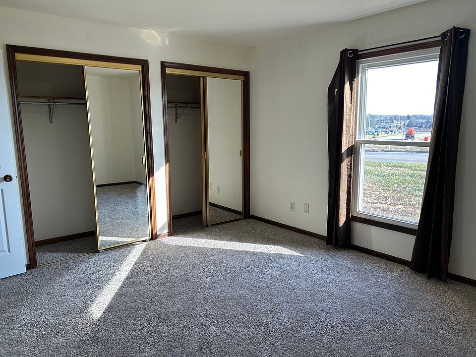 1st image of 1600 S Country Club Dr #A