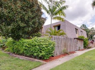 5552 Woodrose Ct APT 2, Fort Myers, FL 33907