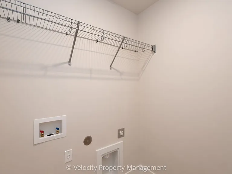 3032 NE Terreo Pl — Photo 20