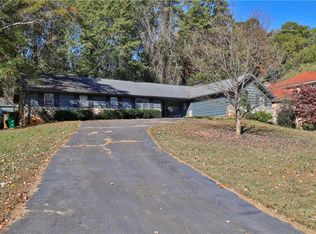 2648 Regency Dr W, Tucker, GA 30084