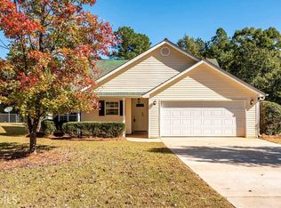 335 Colley St, Grantville, GA 30220