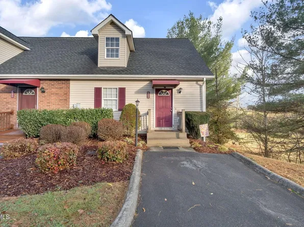 602 Hallbrook Dr #32, Gray, TN 37615