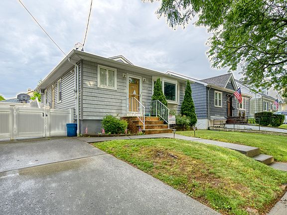 2nd image of 169 Woolley Ave