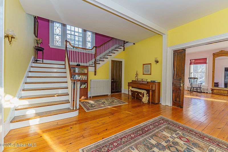 5th image of 170 Western Avenue