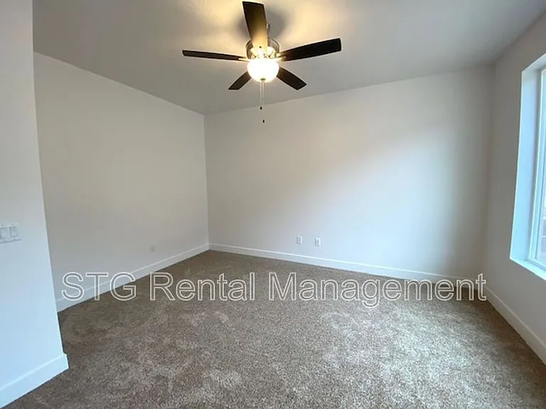 438 Stone Mountain Dr #52-A — Photo 10