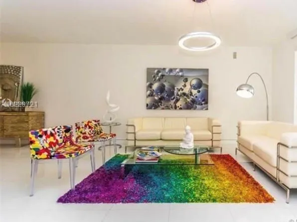 10750 NW 66th St APT 414, Doral, FL 33178