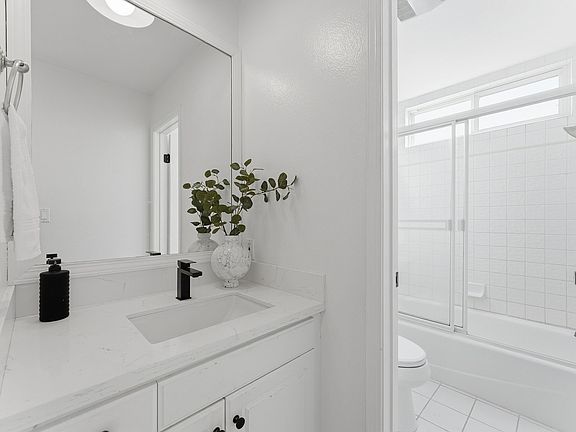 2nd image of 2308 Schader Dr Unit 308