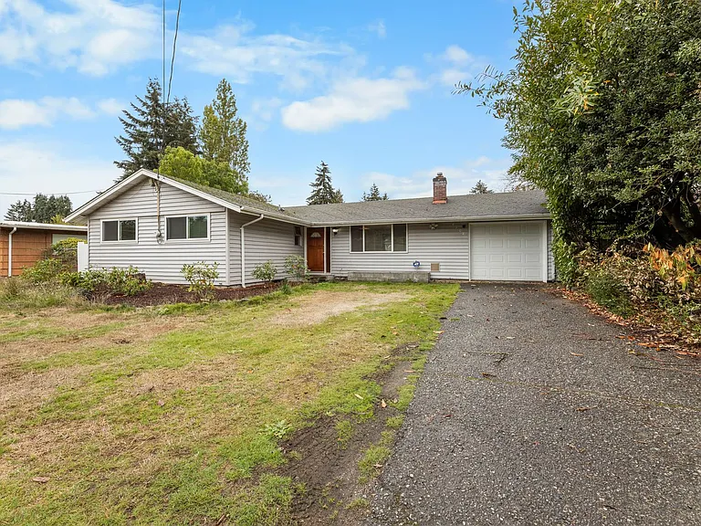 8908 Hipkins Rd SW — Photo 1