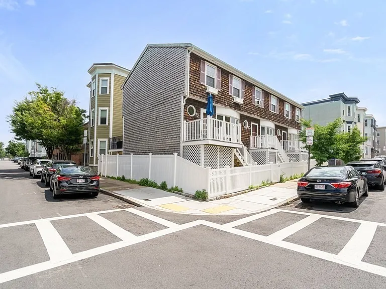28 I St #1 — Photo 15
