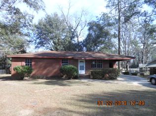 905 Poplar Ave, Bainbridge, GA 39817