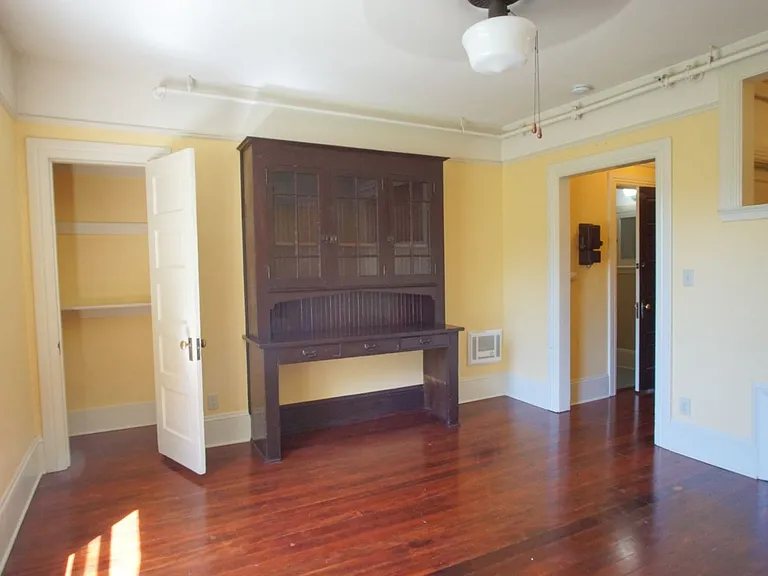 1230 NW 21st Ave #304 — Photo 5