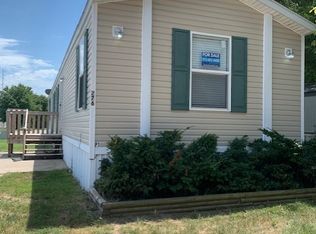 276 Blake St, Edwardsville, KS 66113