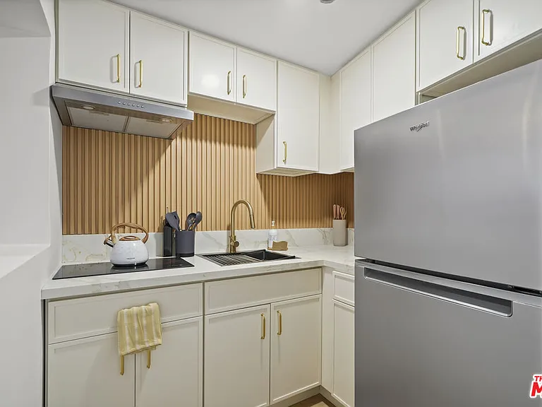 2258 Gloaming Way — Photo 35