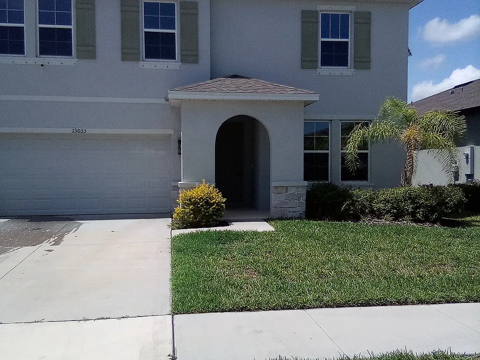 13033 Brookside Moss Dr