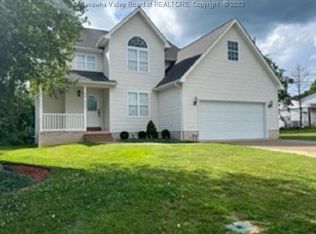 14 Woodland Hts, Milton, WV