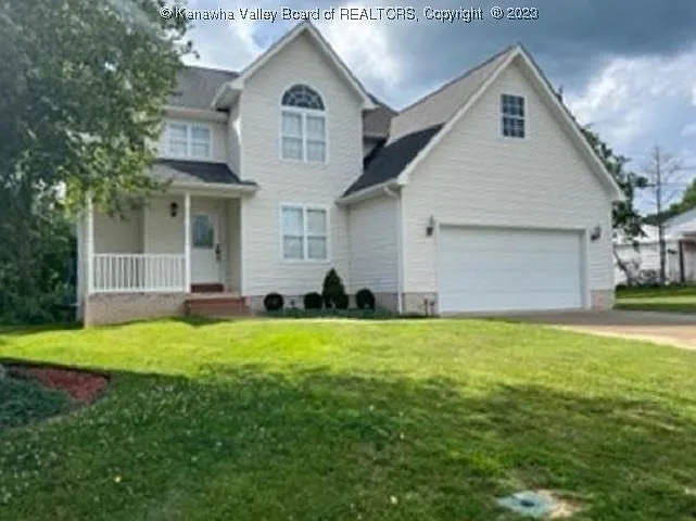 14 Woodland Hts photo 1