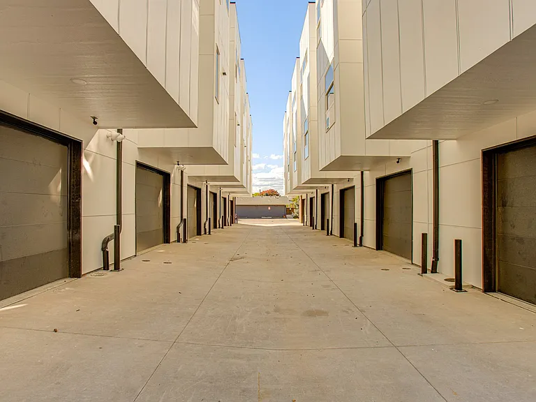 E Warren Ave — Photo 17
