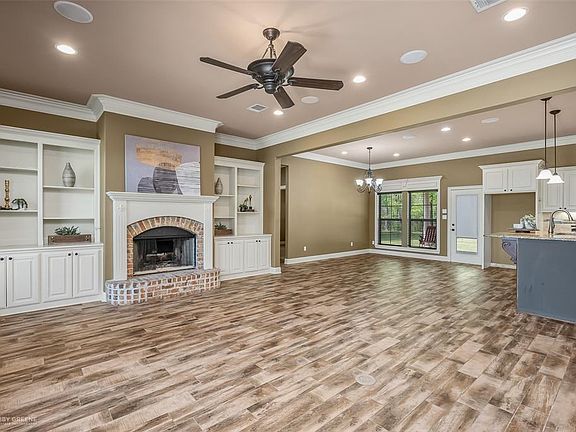 3rd image of 2964 Cypress Village Dr