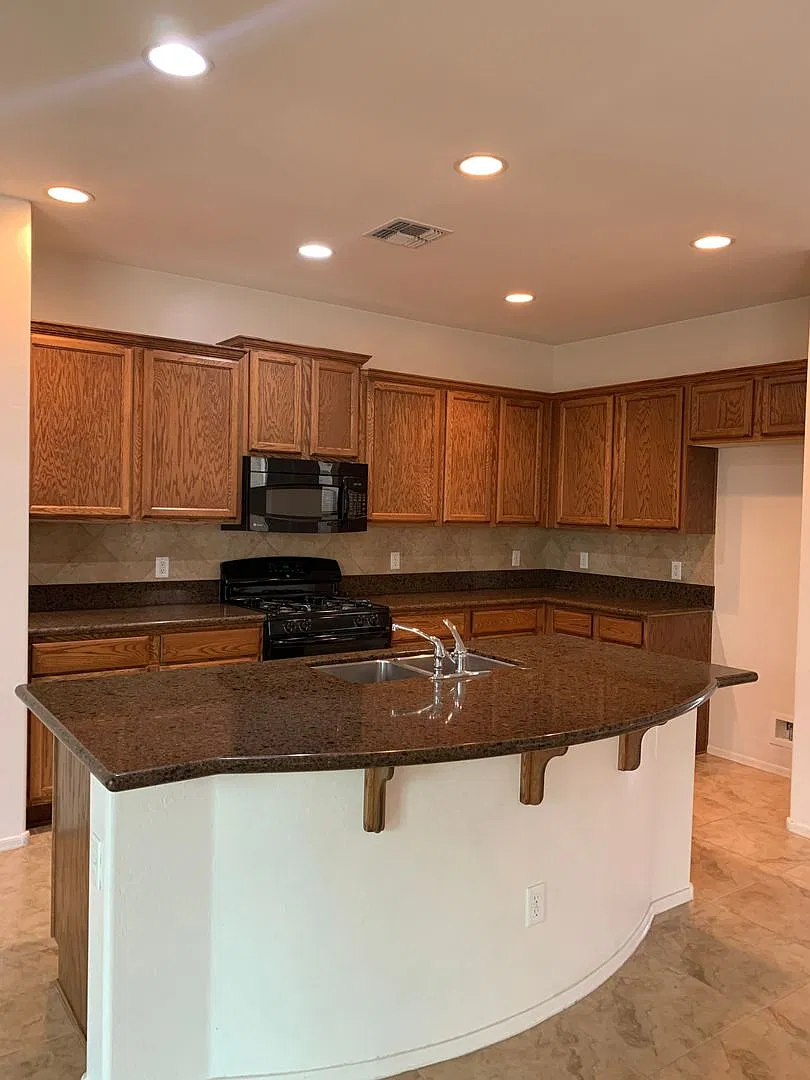 Available Now In Old Stone Ranch — Photo 4