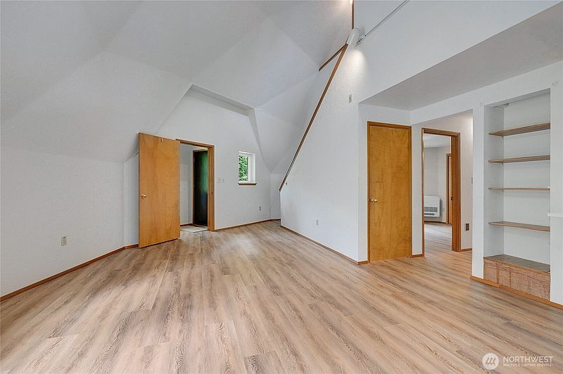 4th image of 16412 38th Avenue E