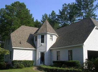 561 Leah Dr, Powder Springs, GA 30127